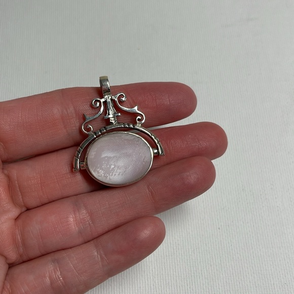 Sterling Silver reversible pendant - Picture 5 of 5